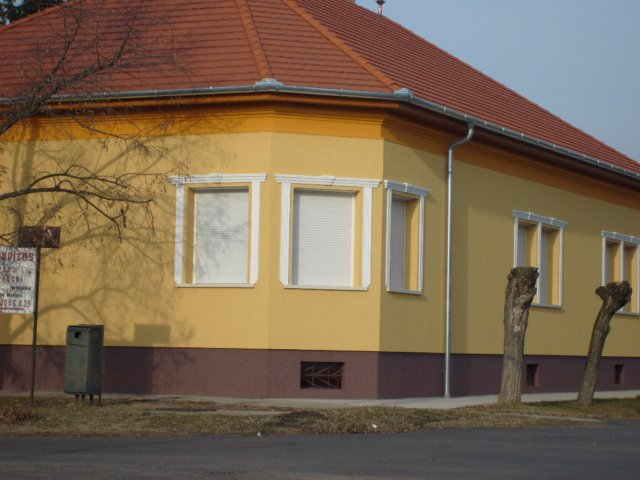 j045.jpg