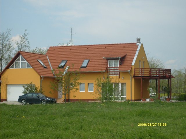 s6300063.jpg